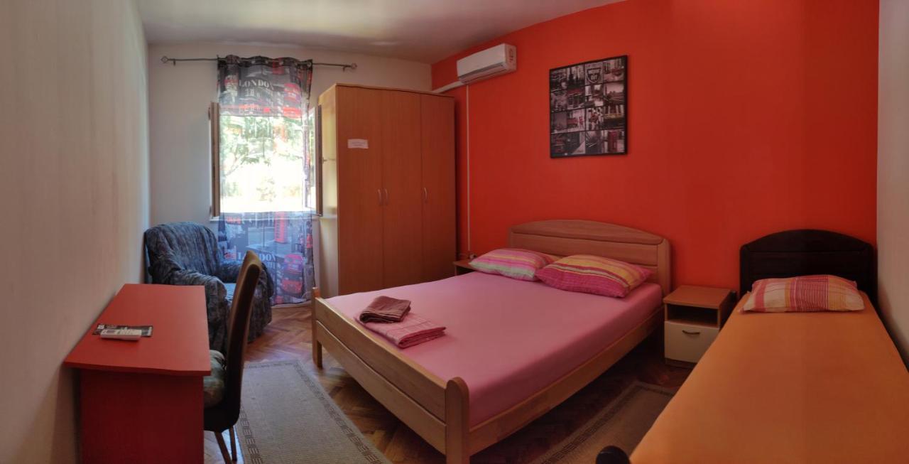 Rooms Raulo Split Exteriör bild