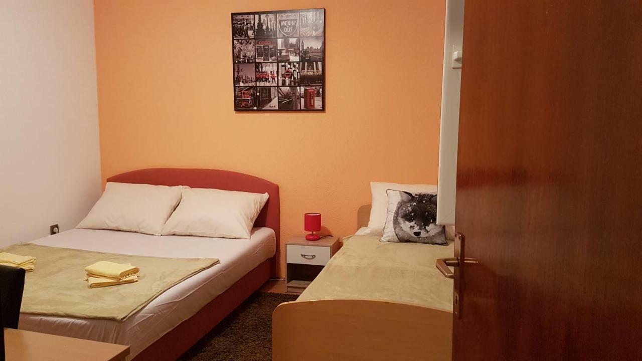 Rooms Raulo Split Exteriör bild